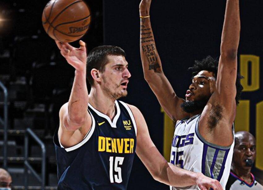 Stein：朗尼-沃克原计划夏天重返NBA 但在接到76人电话后立即同意.