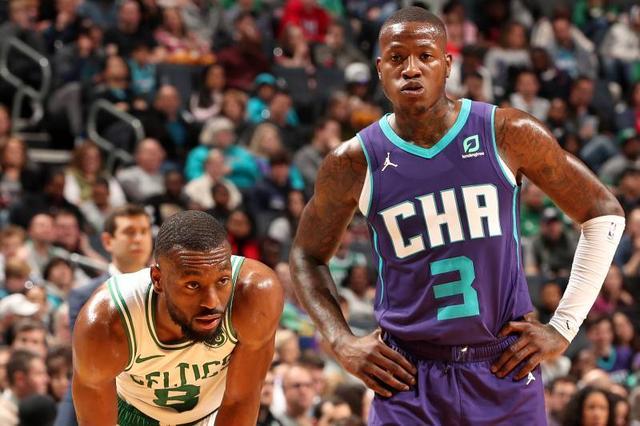 确保他在接 确保他在接