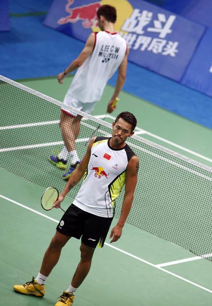 展现了他无 展现了他无