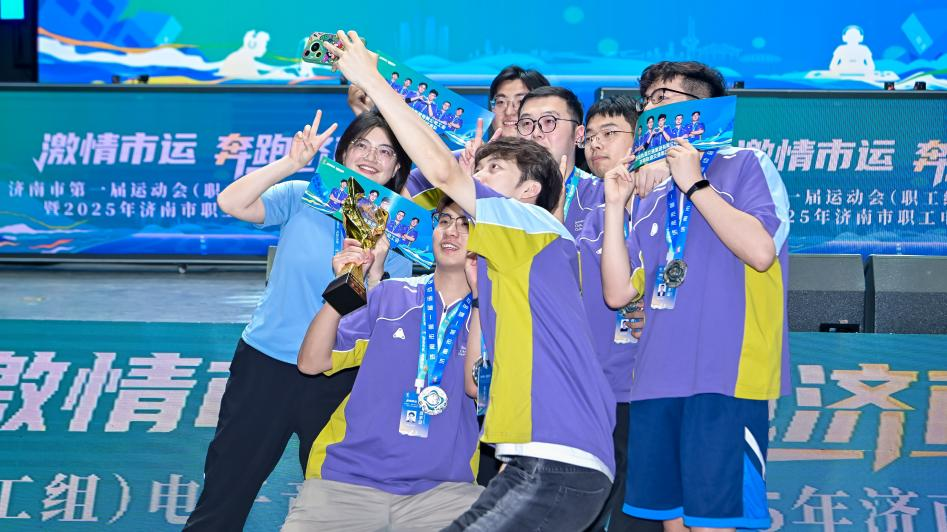 展现的团队 展现的团队