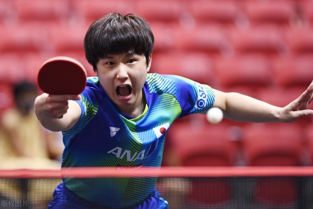 它也从侧面 它也从侧面